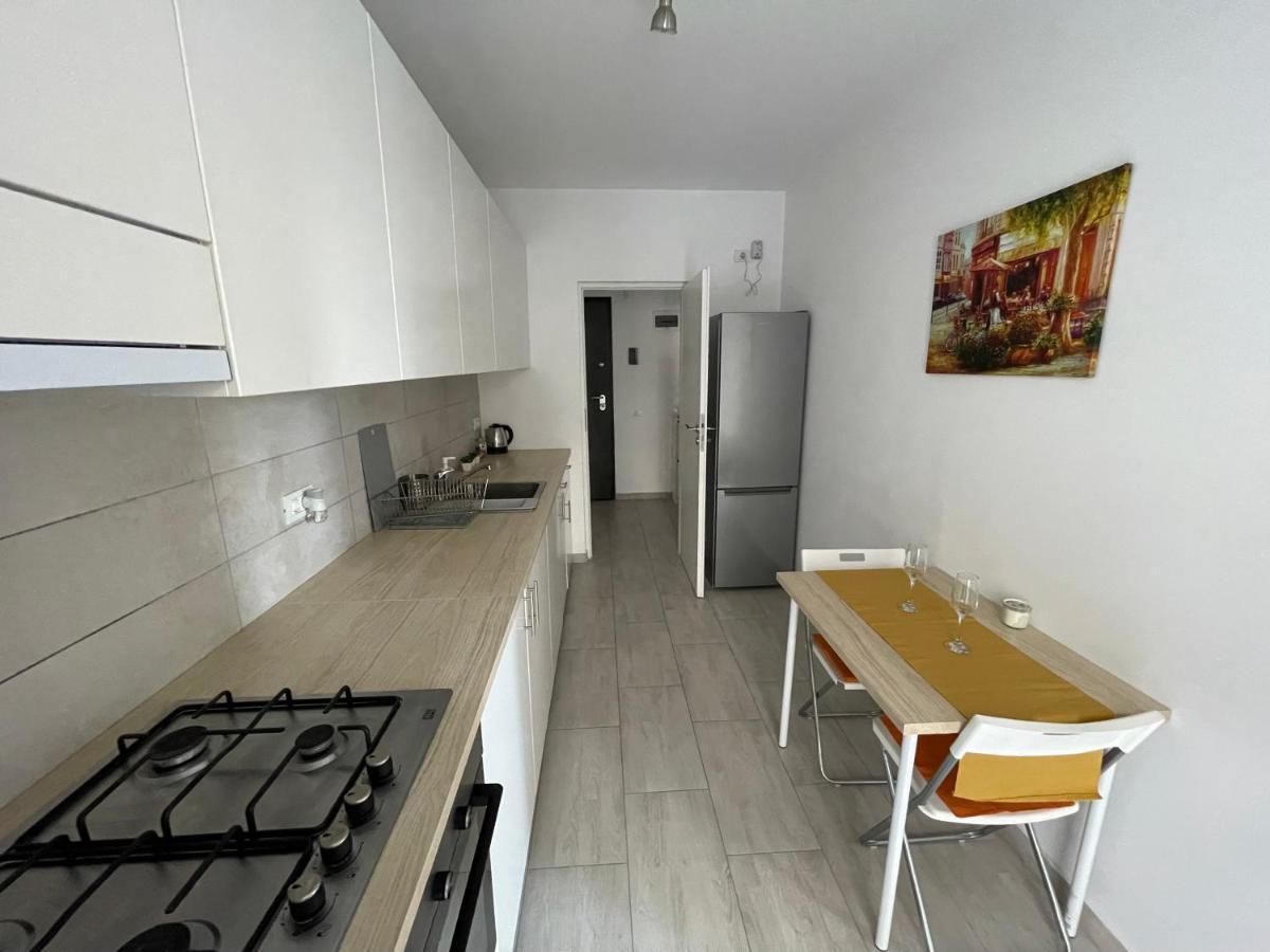 Pearl Luxury Apartment Near Presidential Palace Bukarest Kültér fotó